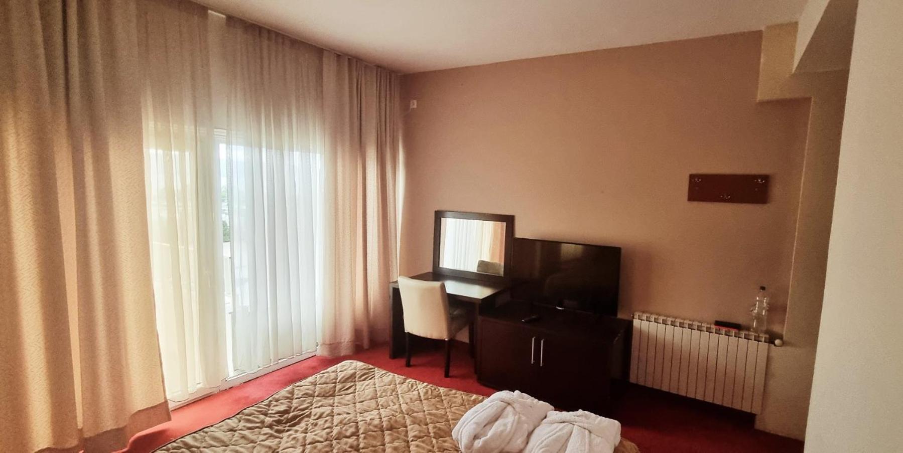 Hotel Bluebell Охрид Екстериор снимка