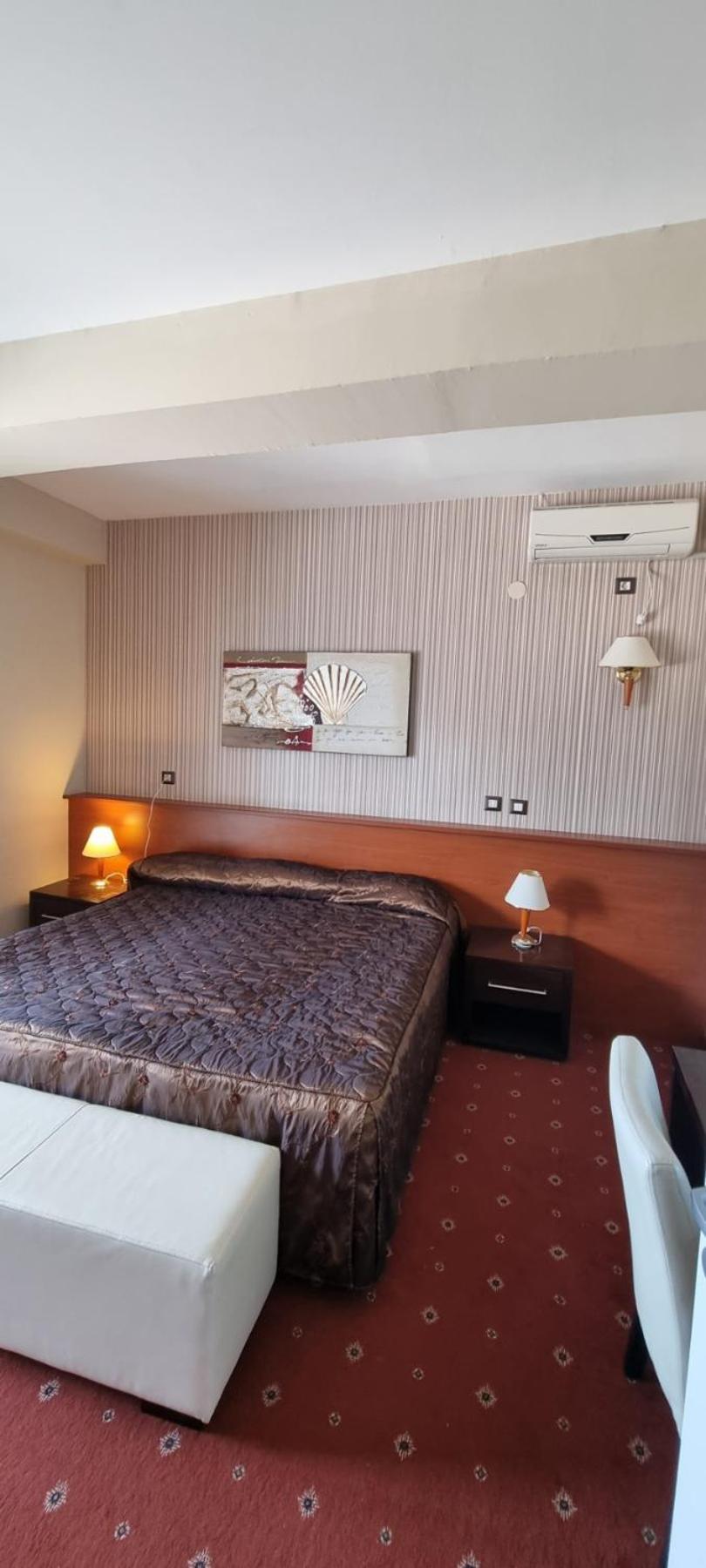 Hotel Bluebell Охрид Екстериор снимка